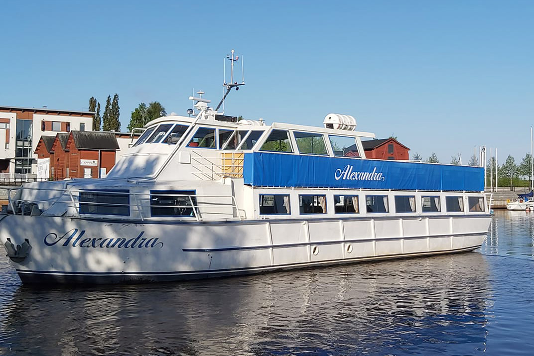 Oulu Lines Alexandra 2 vaaka